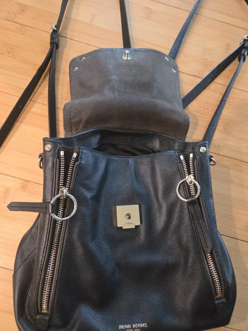 Henri Bendel Lenox Bag- missing link
